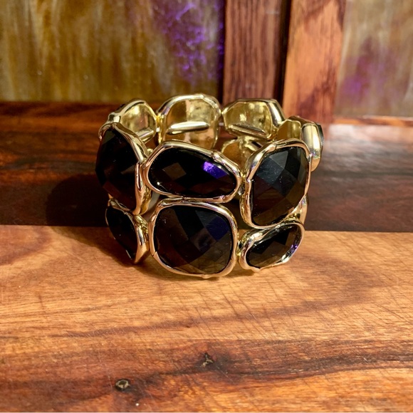Jet Colored Geometric Gold Stretch Statement Stretch Bracelet - Picture 2 of 6